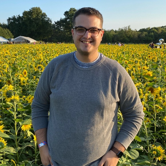 Meet your Posher, Alex - Picture 1 of 1